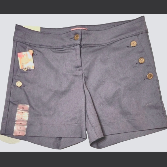 Issac Mizrahi Tailored Short Size 6 NWT - Picture 1 of 5